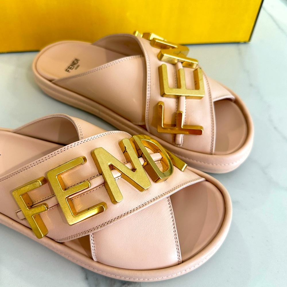 Fendi Fendigraphy Logo Slide Sandals - Picture 4 of 9